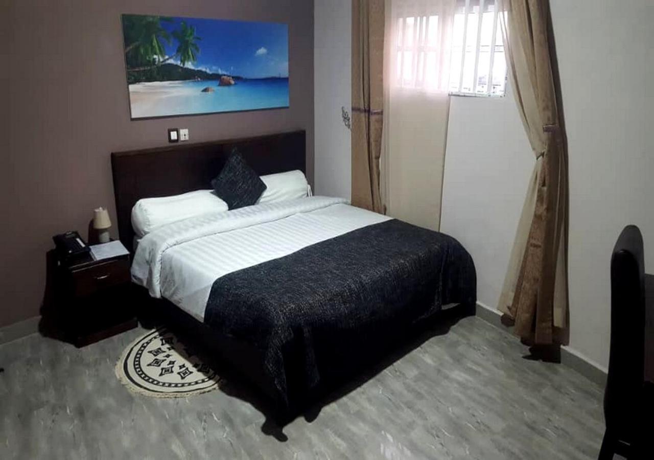 Benin City Center Hotel Cotonou Exteriör bild