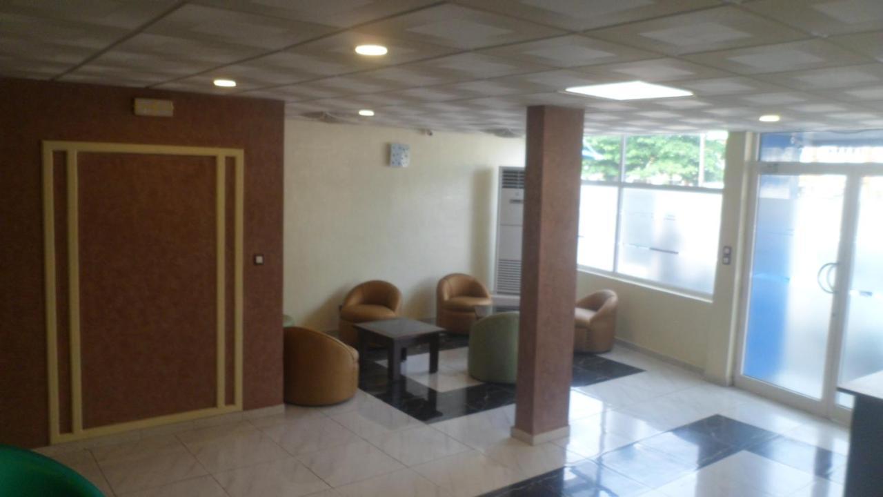 Benin City Center Hotel Cotonou Exteriör bild