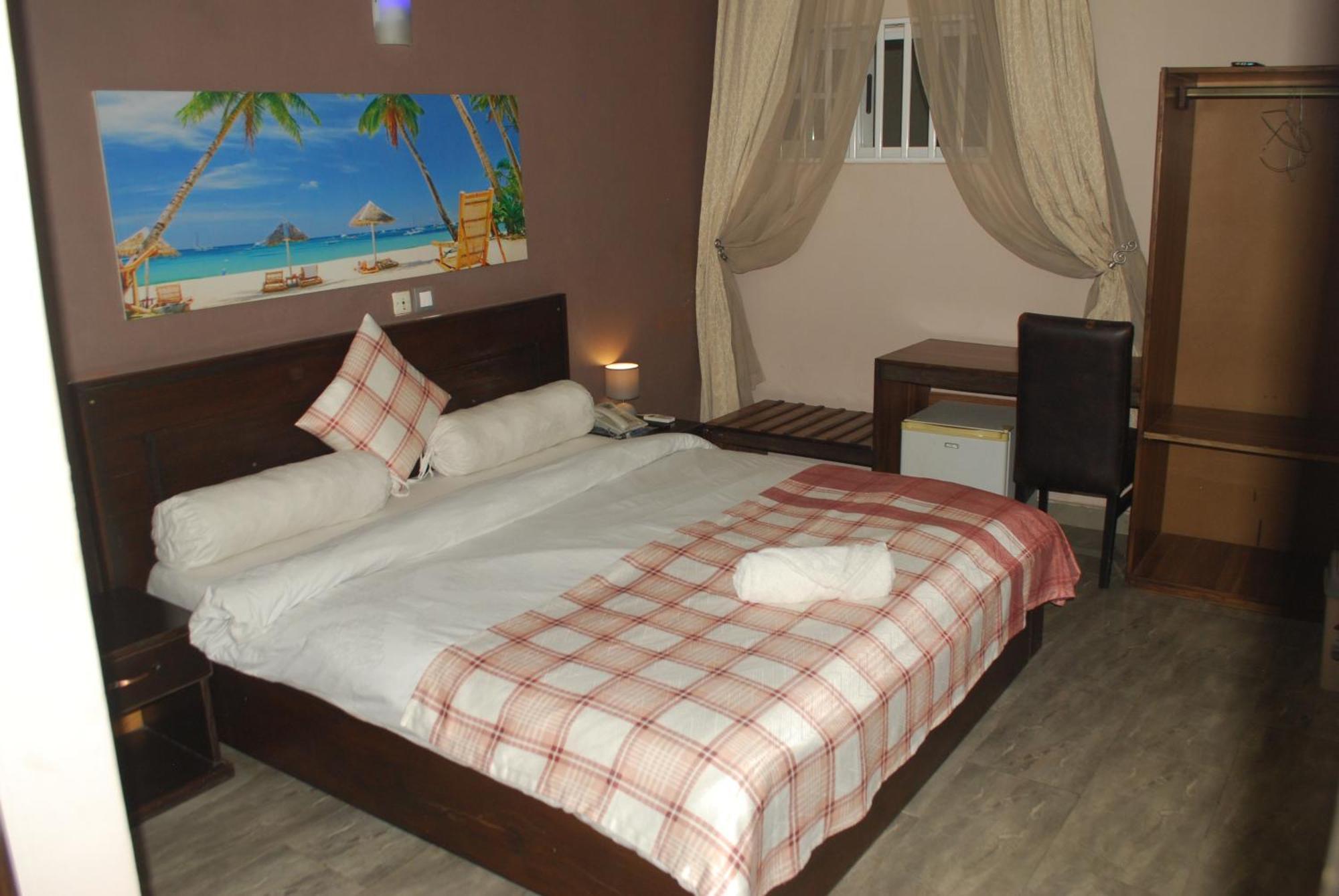Benin City Center Hotel Cotonou Exteriör bild