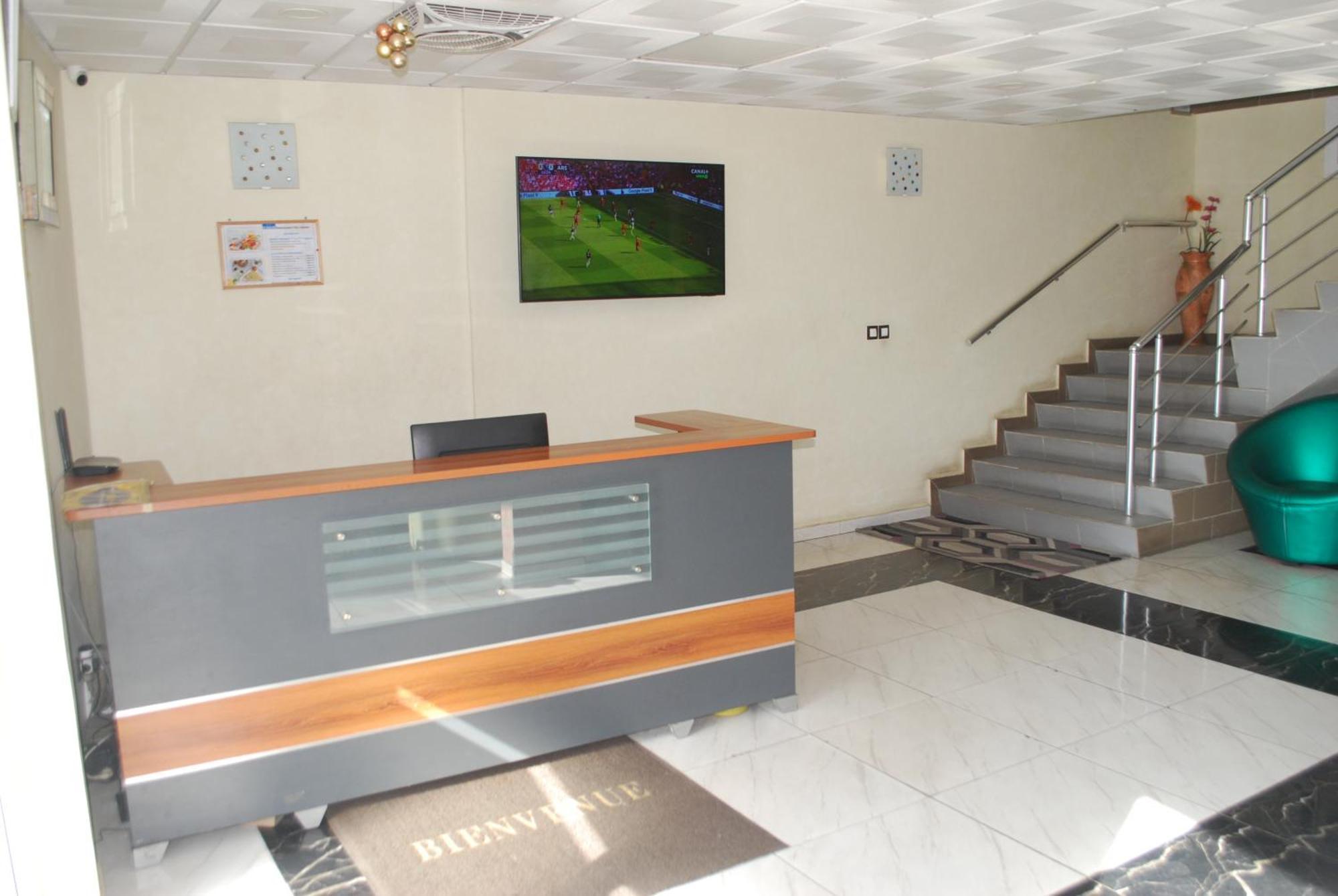 Benin City Center Hotel Cotonou Exteriör bild